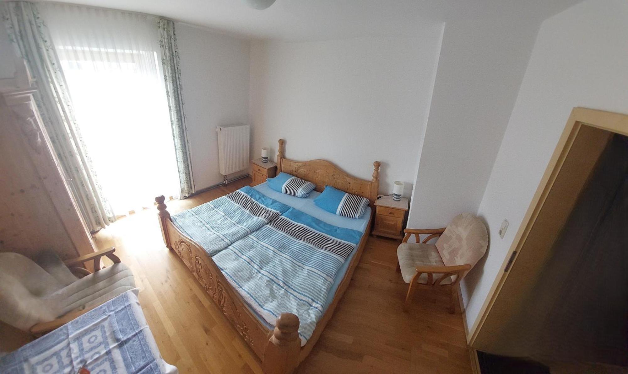 Double Room Private External Bathroom
